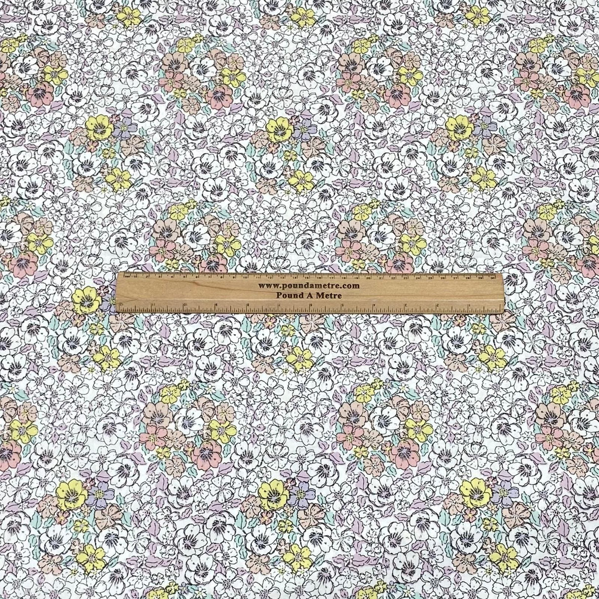 Pound A Metre 3 Metres 3 Metres Printed Poplin Cotton - 60" Wide (Pastel Flowers)