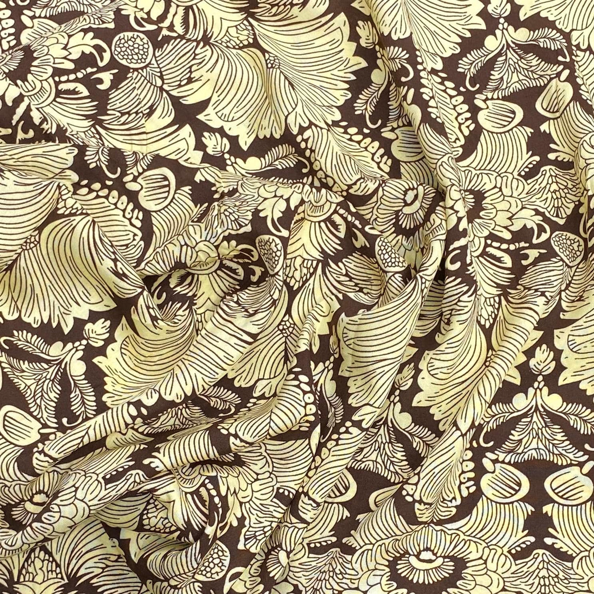 Pound A Metre 3 Metres, Printed Summer Dressmaking Viscose Fabric - 55" Wide (Col2, Num2)