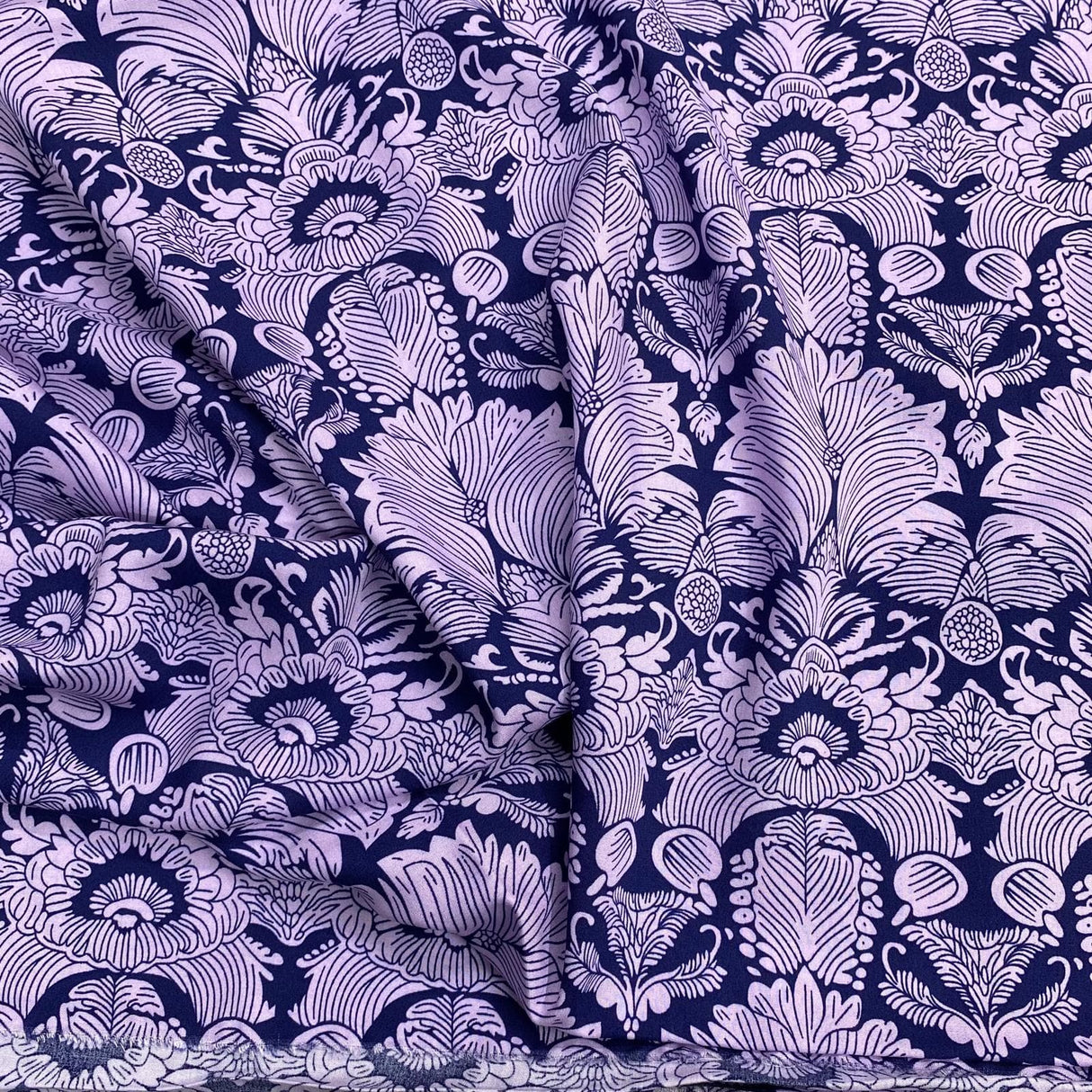 Pound A Metre 3 Metres, Printed Summer Dressmaking Viscose Fabric - 55" Wide (Col2, Num6)