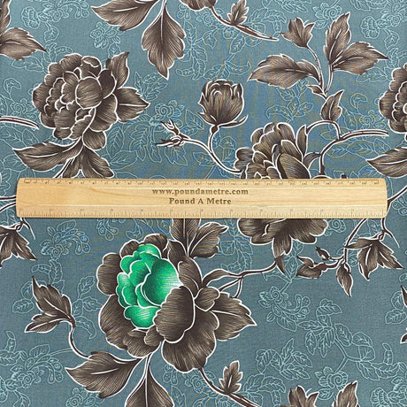 Pound A Metre 3 Metres, Printed Summer Dressmaking Viscose Fabric - 55" Wide (Col3, Num2)
