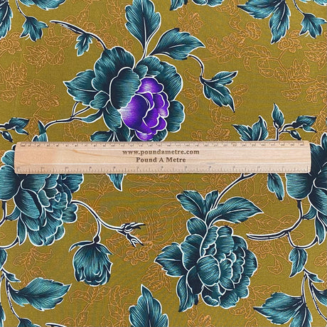 Pound A Metre 3 Metres, Printed Summer Dressmaking Viscose Fabric - 55" Wide (Col3, Num4)