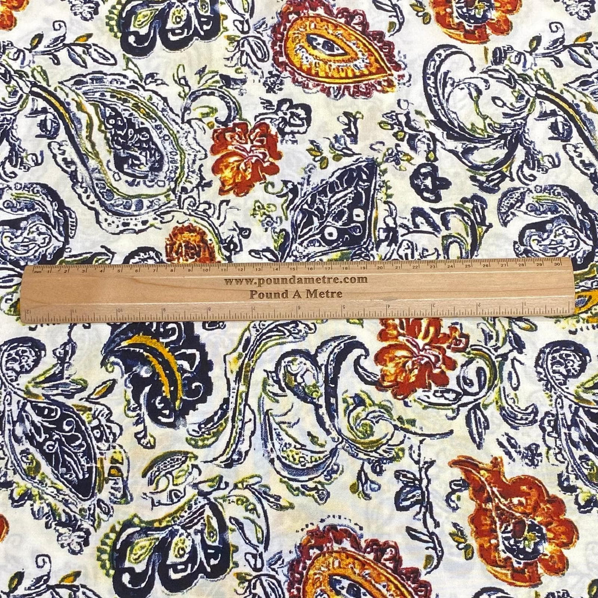Pound A Metre 3 Metres, Printed Summer Dressmaking Viscose Fabric - 55" Wide (Col4, Num1)