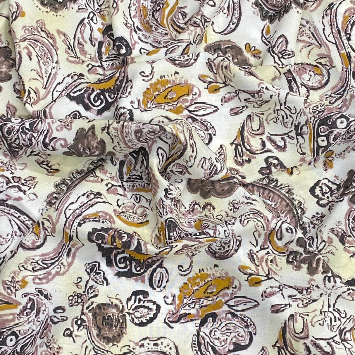 Pound A Metre 3 Metres, Printed Summer Dressmaking Viscose Fabric - 55" Wide (Col4, Num2)
