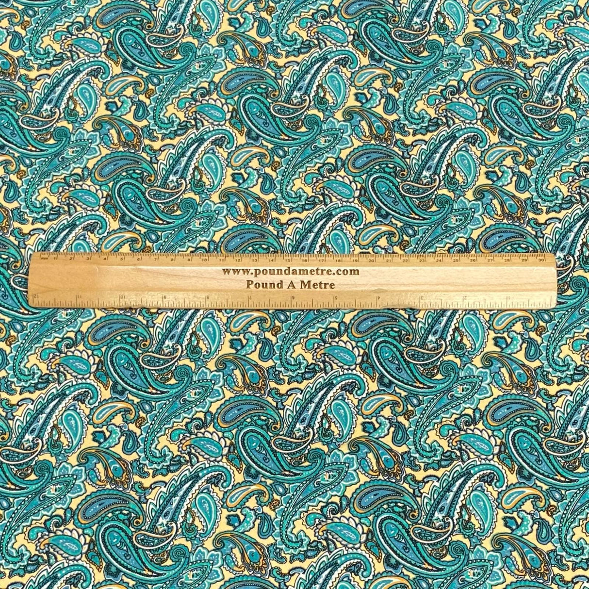 Pound A Metre 3 Metres, Printed Summer Dressmaking Viscose Fabric - 55" Wide (Paisley)