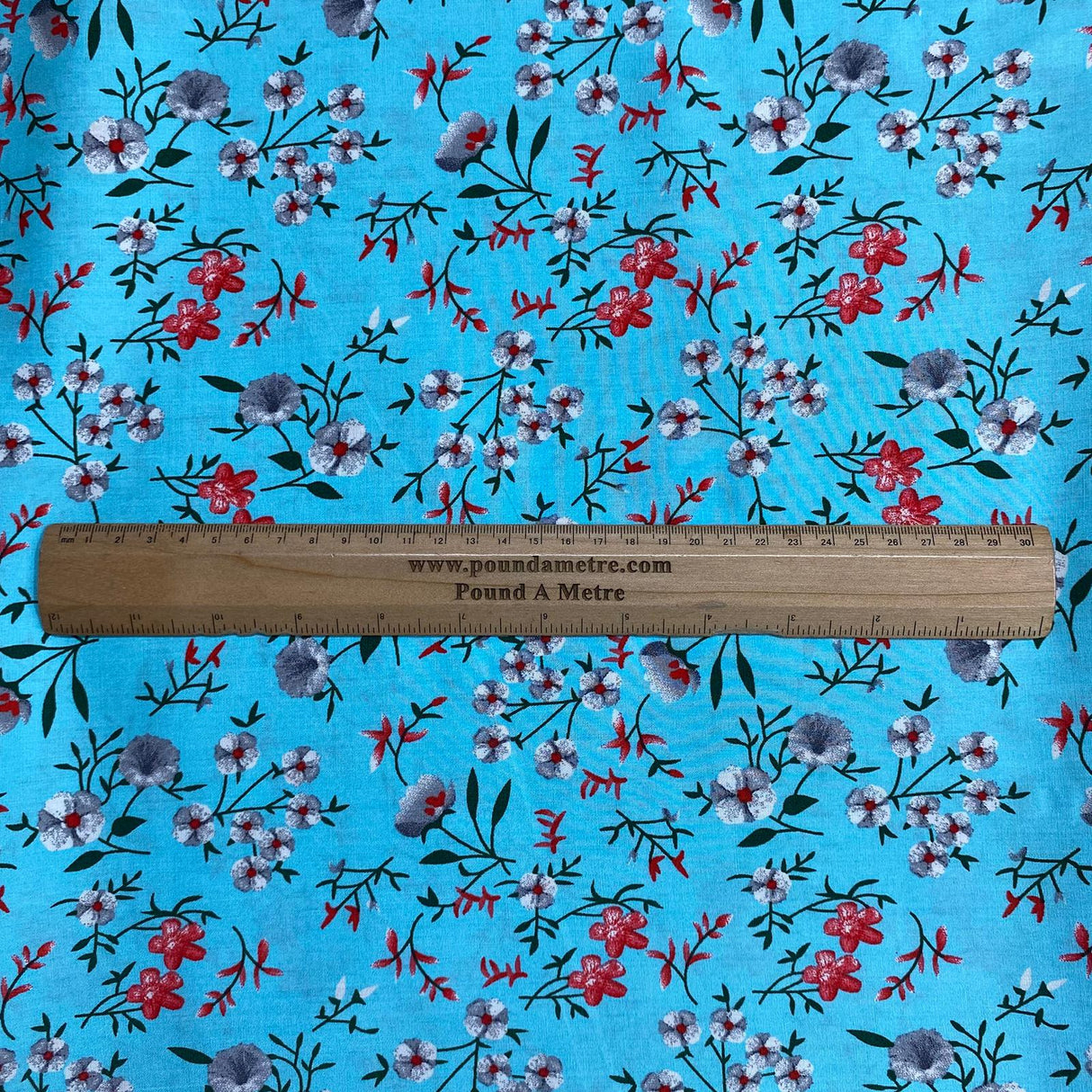 Pound A Metre 3 Metres, Printed Summer Dressmaking Viscose Fabric - 55" Wide (Sky)