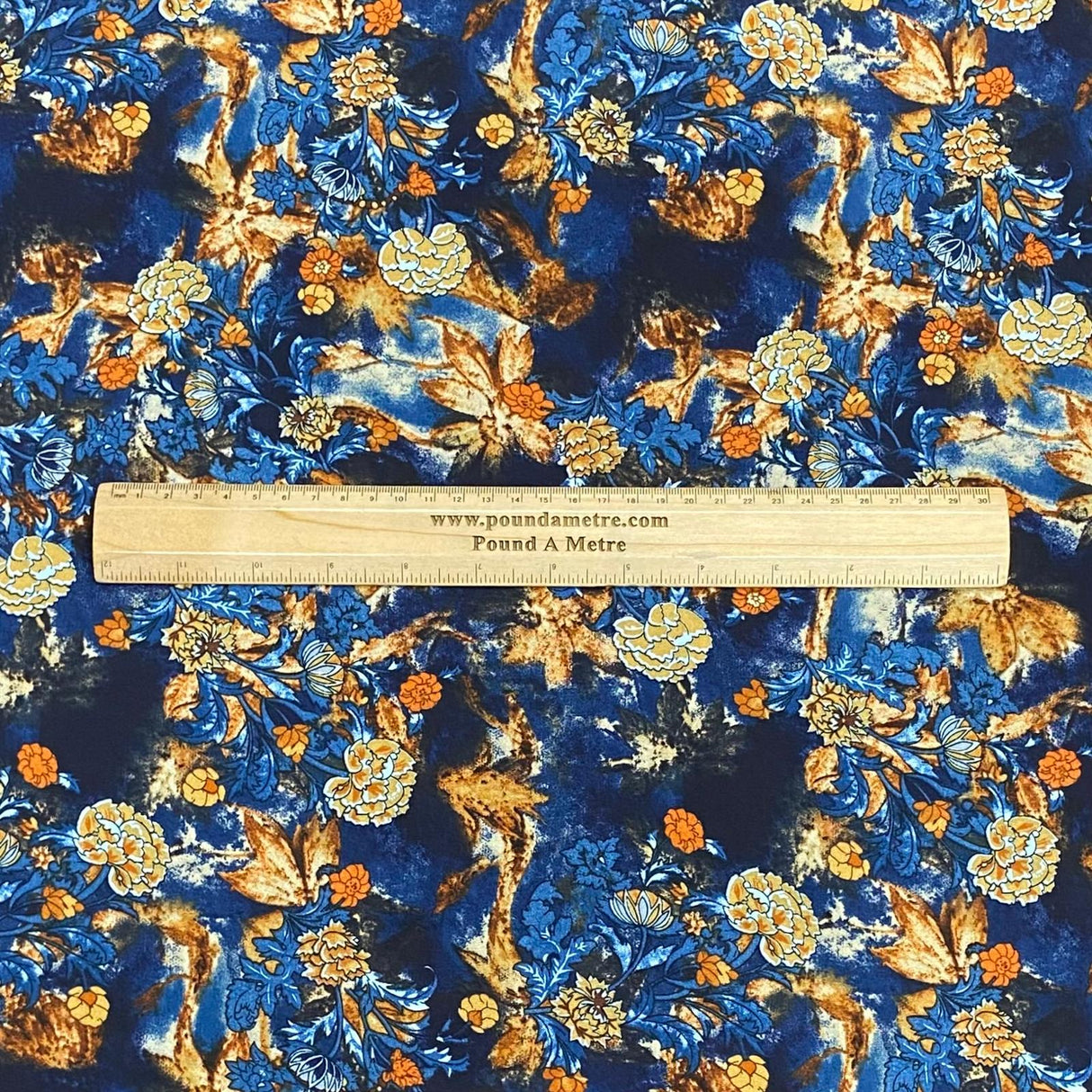 Pound A Metre 3 Metres, Printed Summer Dressmaking Viscose Fabric - 55" Wide (Viscose 61)