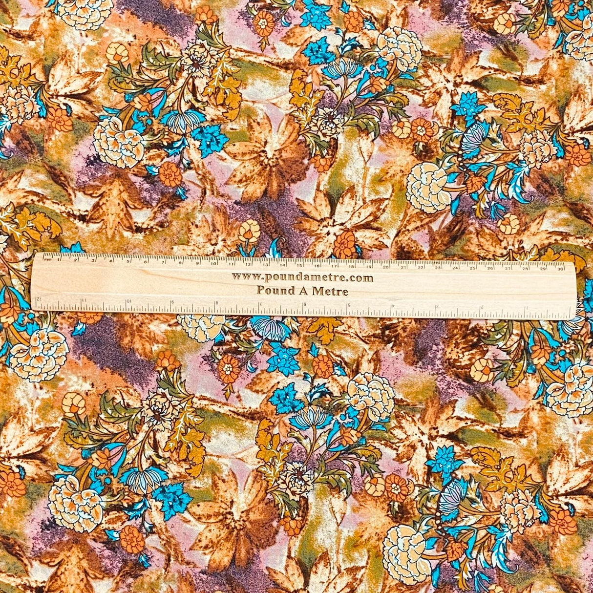 Pound A Metre 3 Metres, Printed Summer Dressmaking Viscose Fabric - 55" Wide (Viscose 65)
