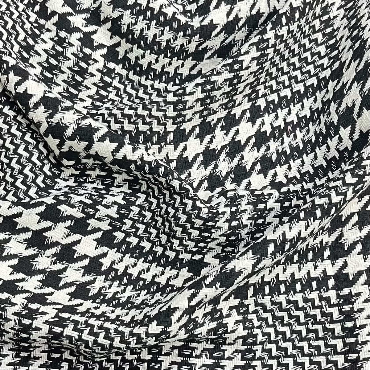 Pound A Metre 3 Metres Super Soft Printed Wool Fabric – 55'' Wide (Houndstooth)