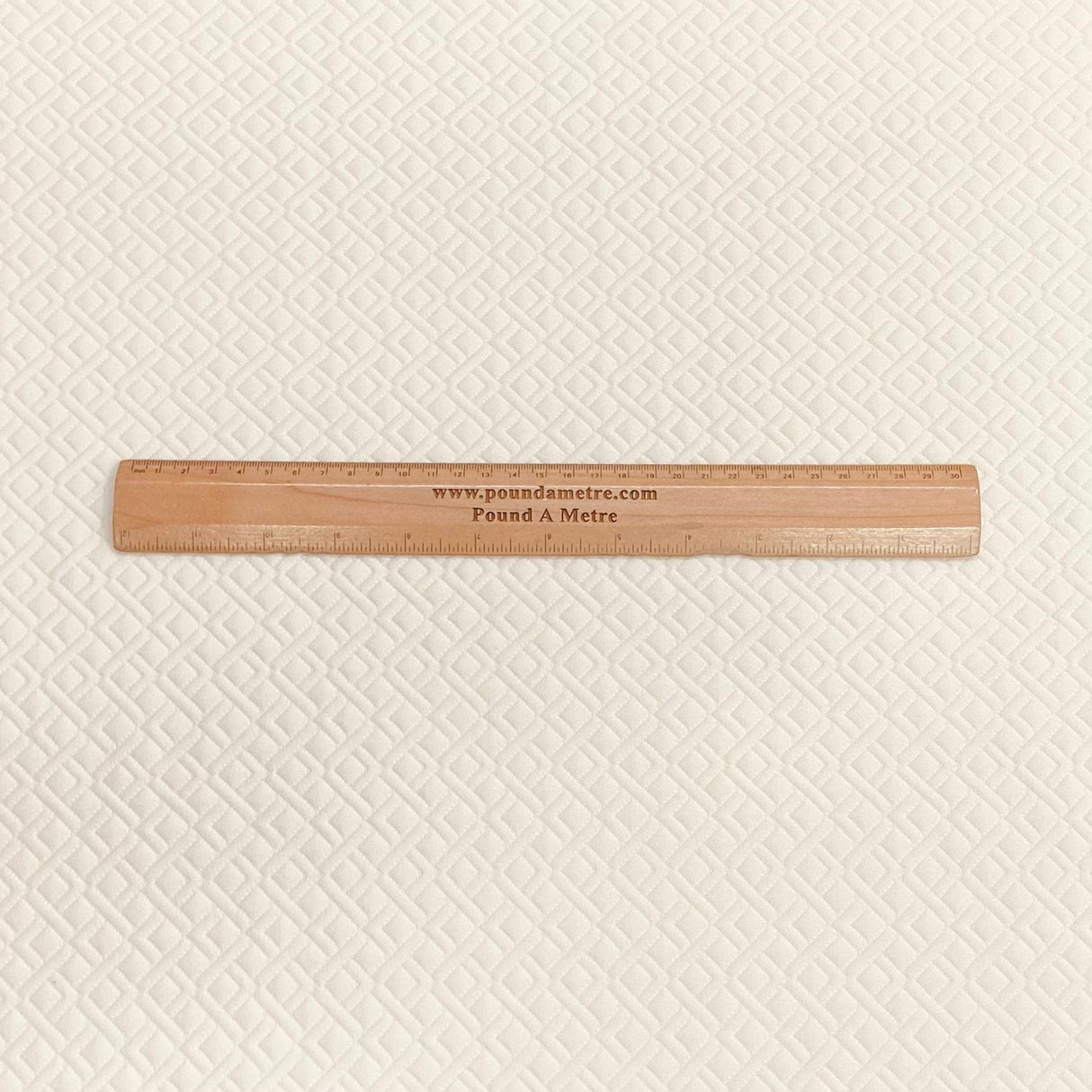 Pound A Metre 3 Metres 3 Metres Waffle Texture Floral Jersey - 60" (Diamond)