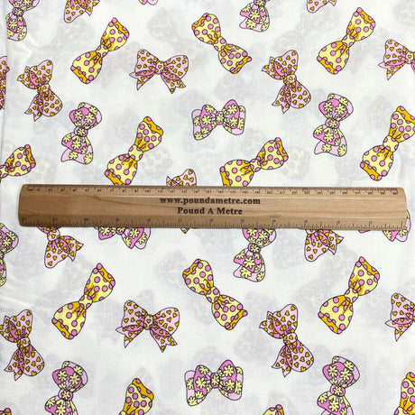 Pound A Metre 5 Metres Luxury Printed Cotton – 45" Wide- (Bow) (EOL)
