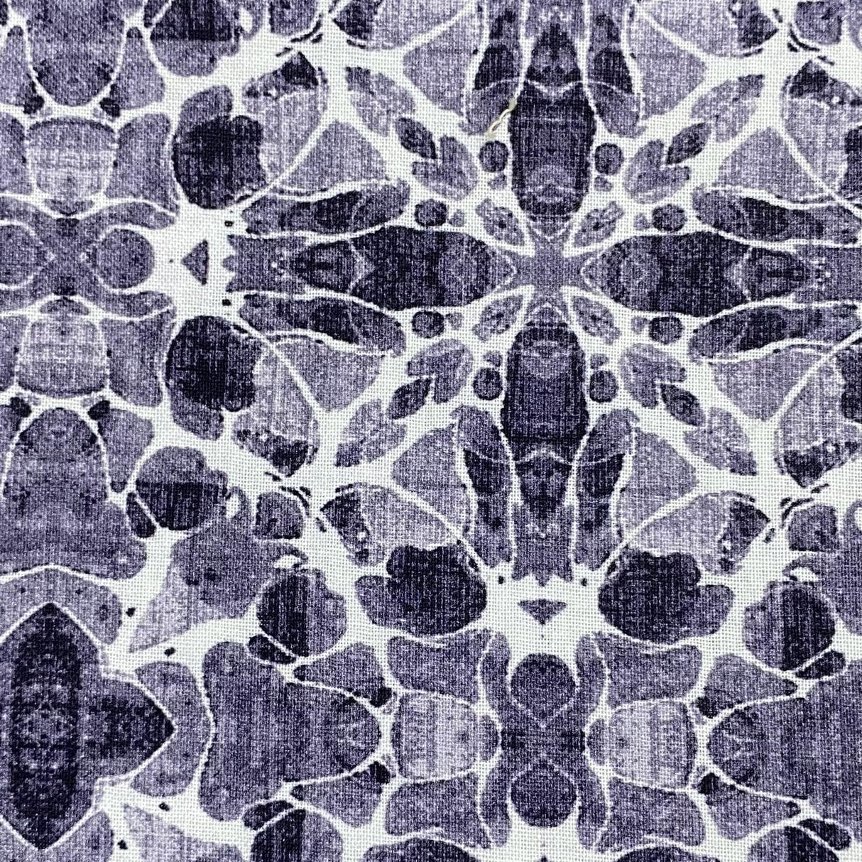 Pound A Metre 5 Fat Quarters 5 Piece Fat Quarter Bundle - 100% Cotton (White & Blue)