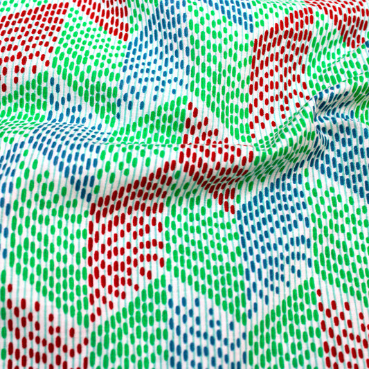 5 Metres Premium 100% Quality Cotton 36"- Print - Green & Red