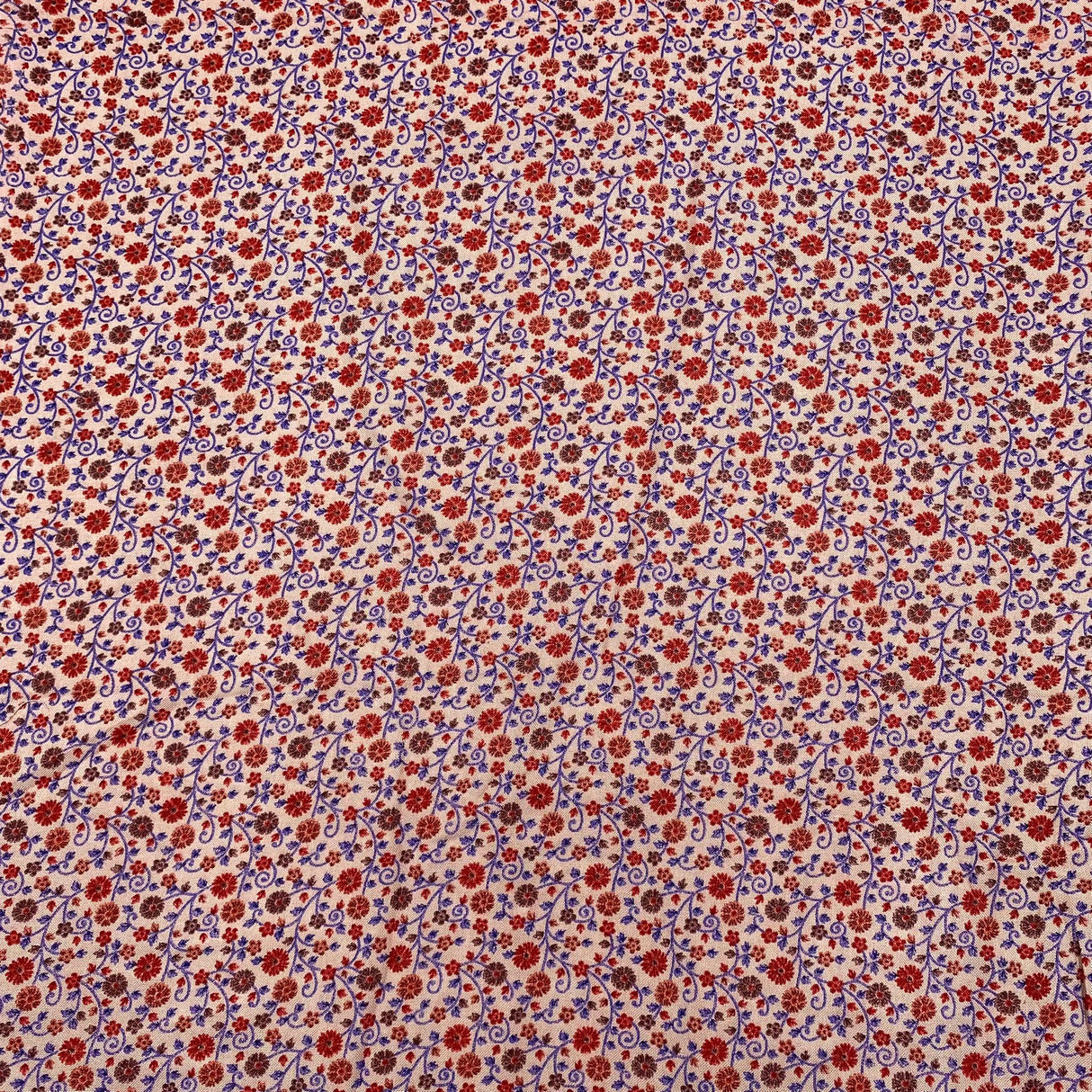 3 Metres Alpine Cashmere Effect Fabric- 45" Wide (Mauve Floral)