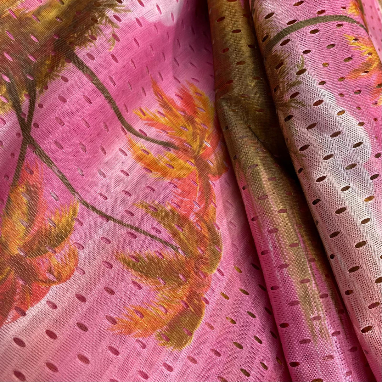 10 Metres Beautiful Printed Cut Out Crepe 55" Wide (Pink)