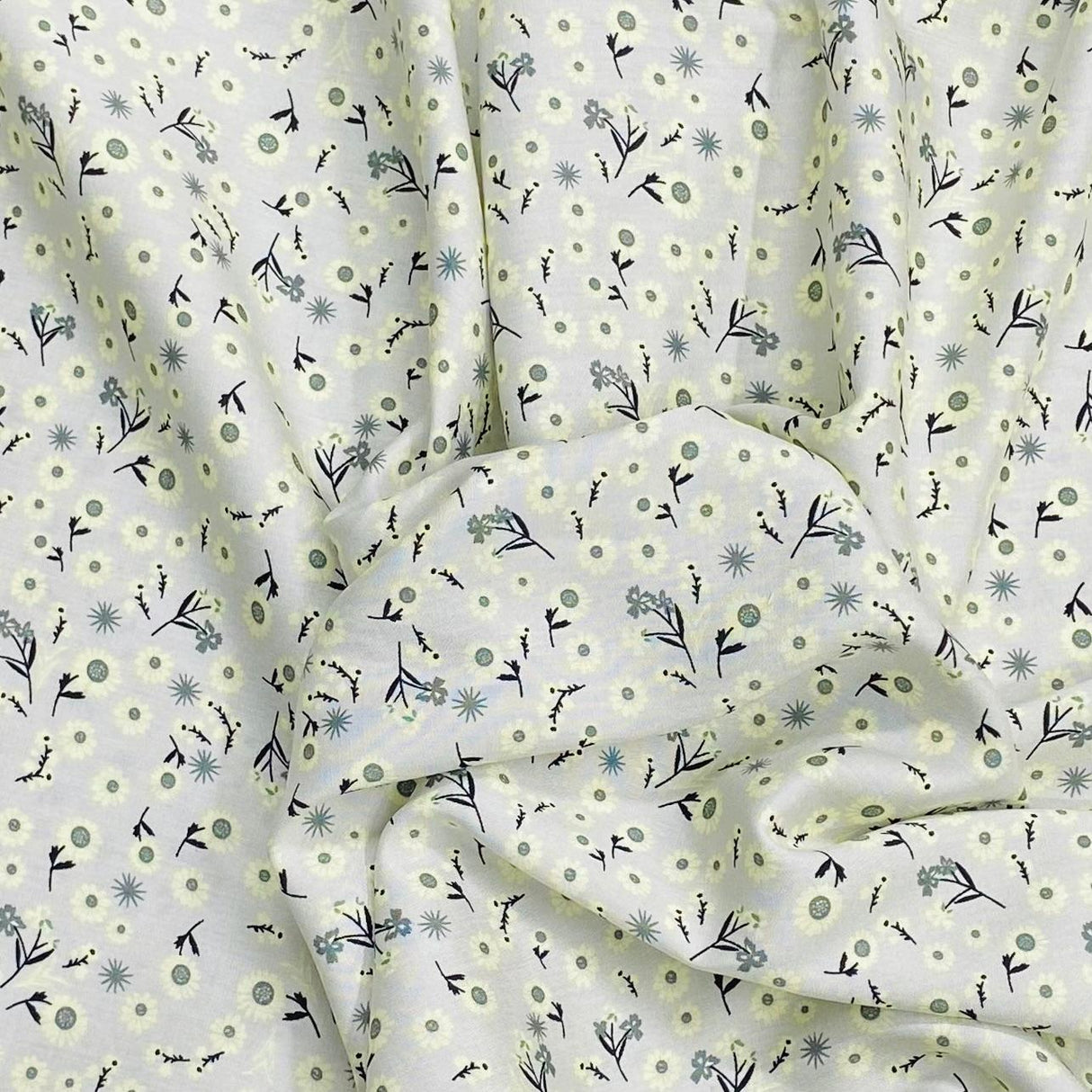 3 Metres, Premium Quality, Printed Dressmaking Viscose - 55" Wide (Snowdrop)