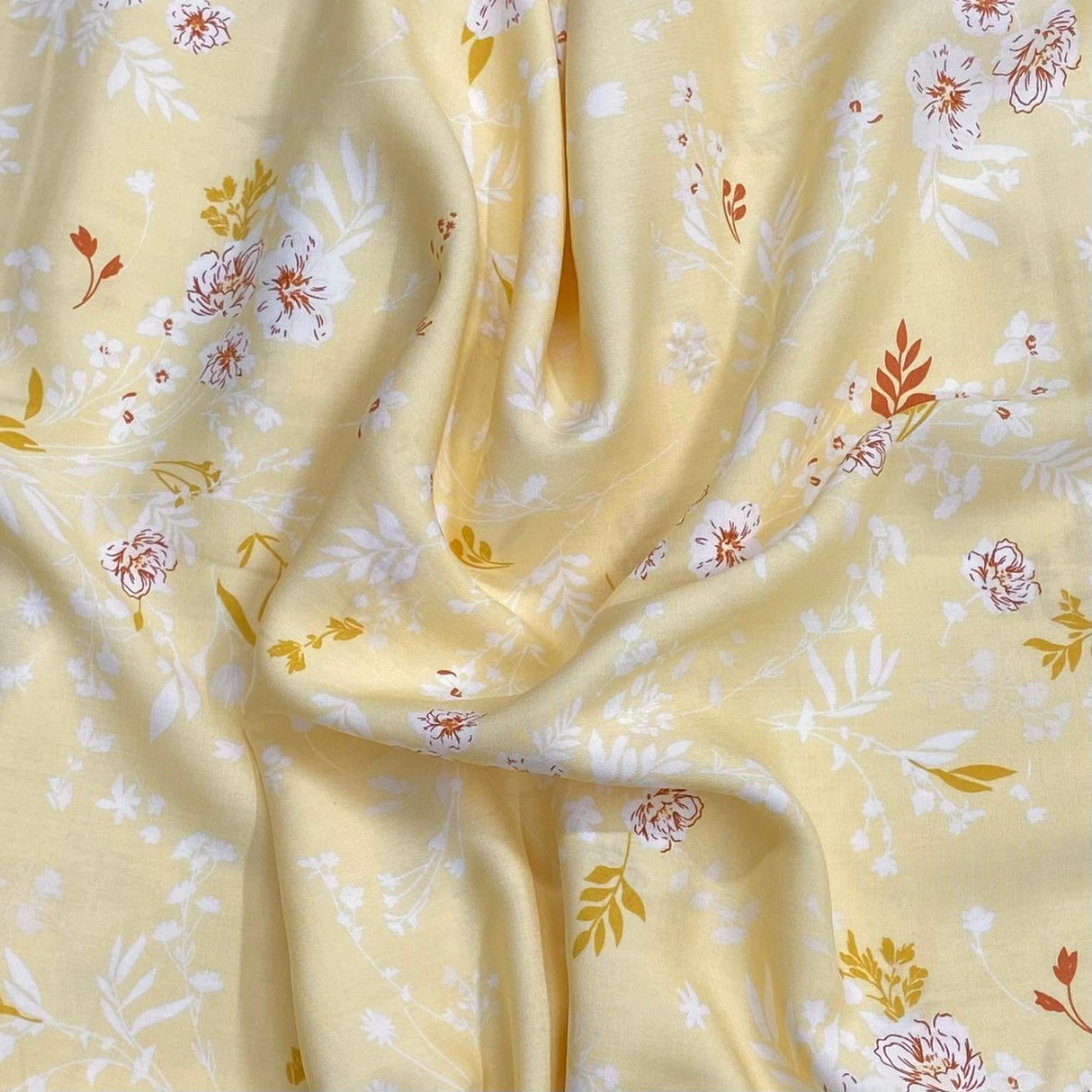 3 Metres, Premium Quality, Printed Dressmaking Viscose - 55" Wide (Fuchsia)
