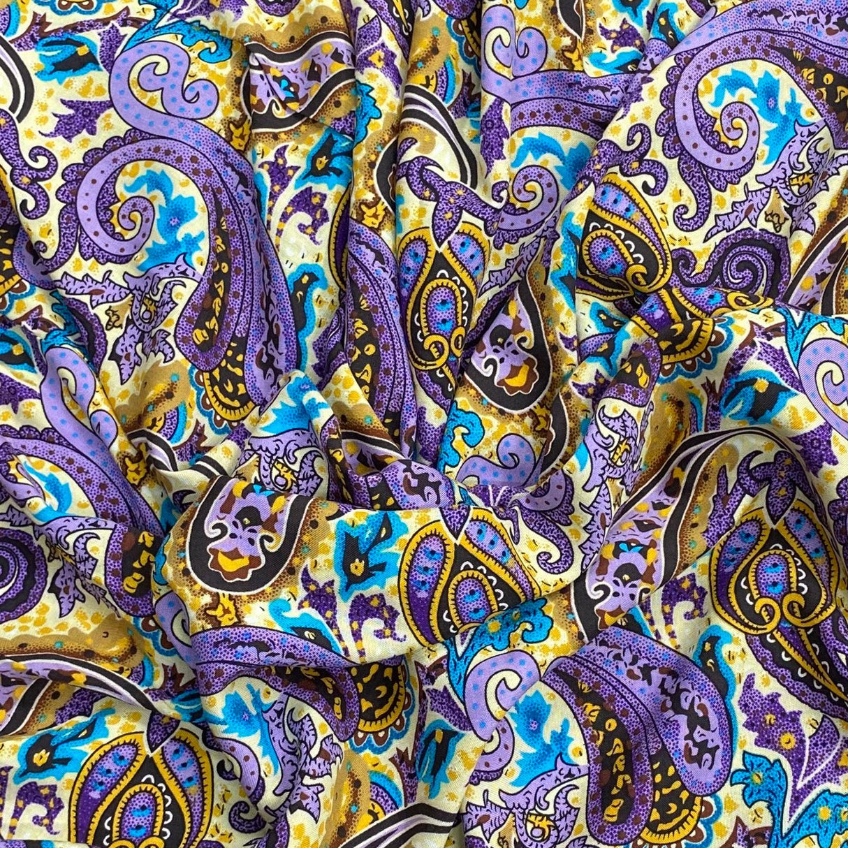 3 Metres, Premium Quality, Printed Dressmaking Viscose - 55" Wide (Gladiolus)