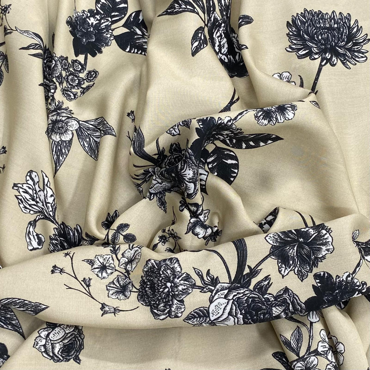3 Metres, Premium Quality, Printed Dressmaking Viscose - 55" Wide (Cream Floral)