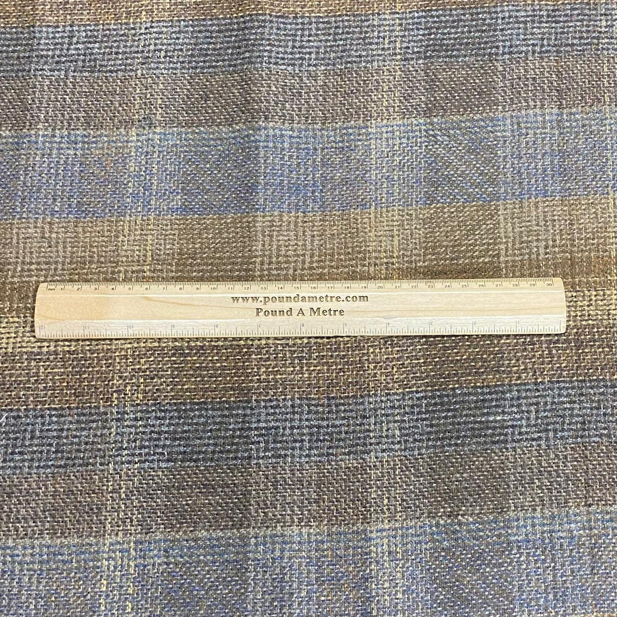 Per Metre Premium Wool Rich Fabric 55" Wide (Hampshire)