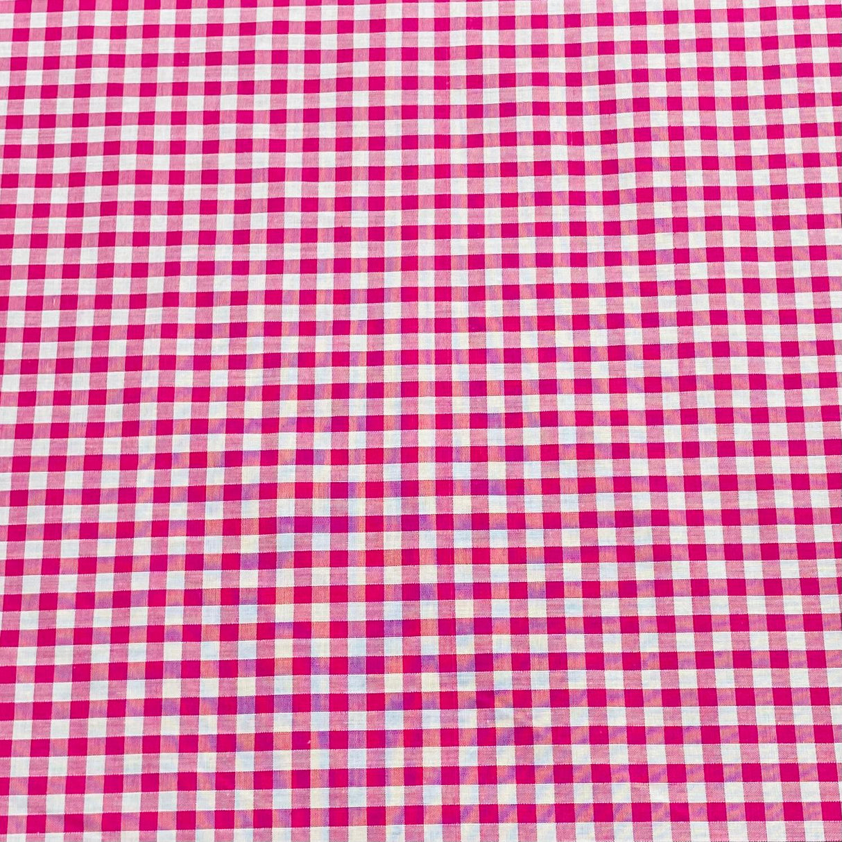 Per Metre Super Soft Polycotton Gingham 45" Wide (Pink & White)