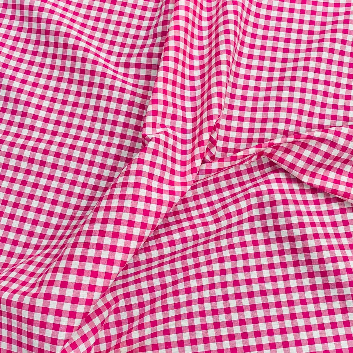 Per Metre Super Soft Polycotton Gingham 45" Wide (Pink & White)