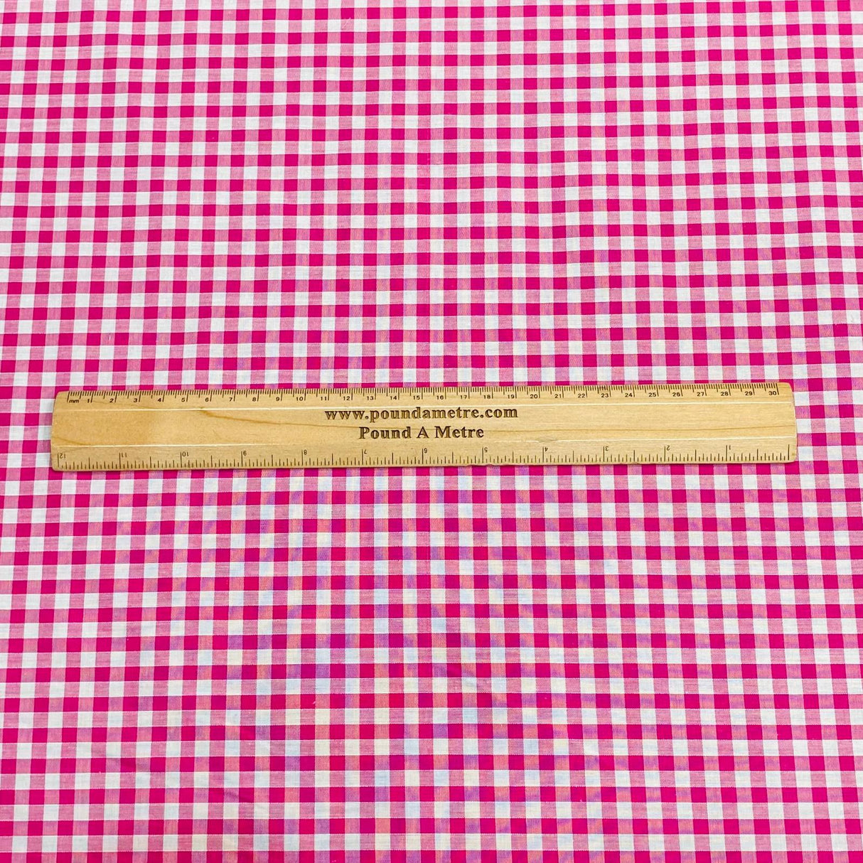 Per Metre Super Soft Polycotton Gingham 45" Wide (Pink & White)