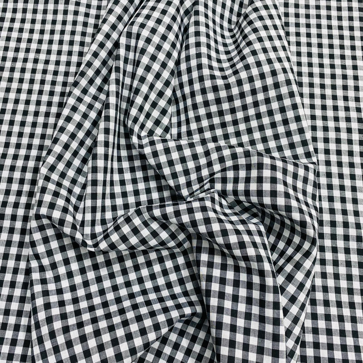 Per Metre Super Soft Polycotton Gingham 45" Wide (Black & White)