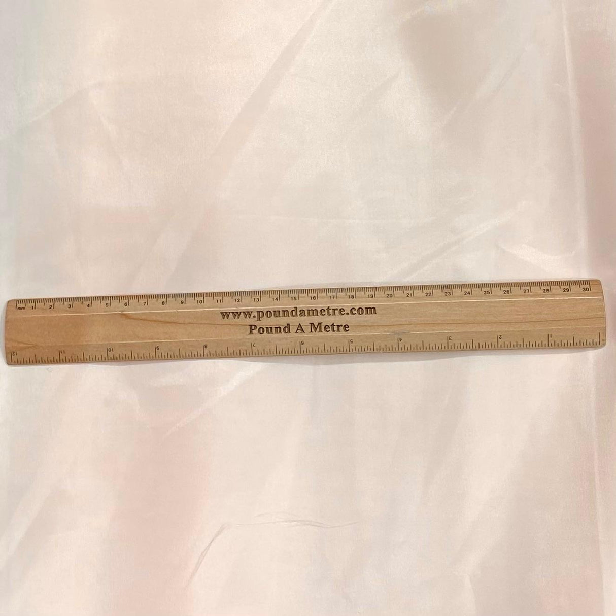 Per Metre Profession Quality Acetate Lining 60" Wide (Peach)