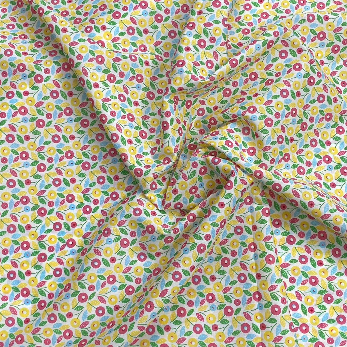 3 Metres, Luxury Dressmaking 100% Digital Printed Cotton Lawn- 55" (Daffodil)