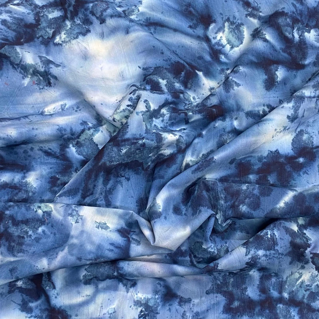 Premium Quality 100% Cotton Batik - 45" Wide (Navy & White)