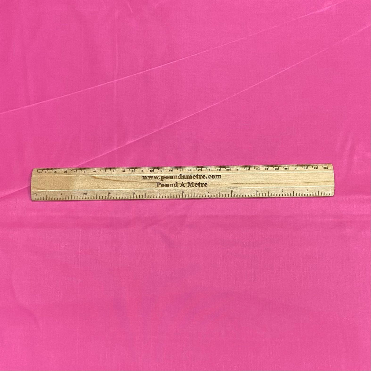 Per Metre Profession Quality Acetate Lining 60" Wide (Fusia)