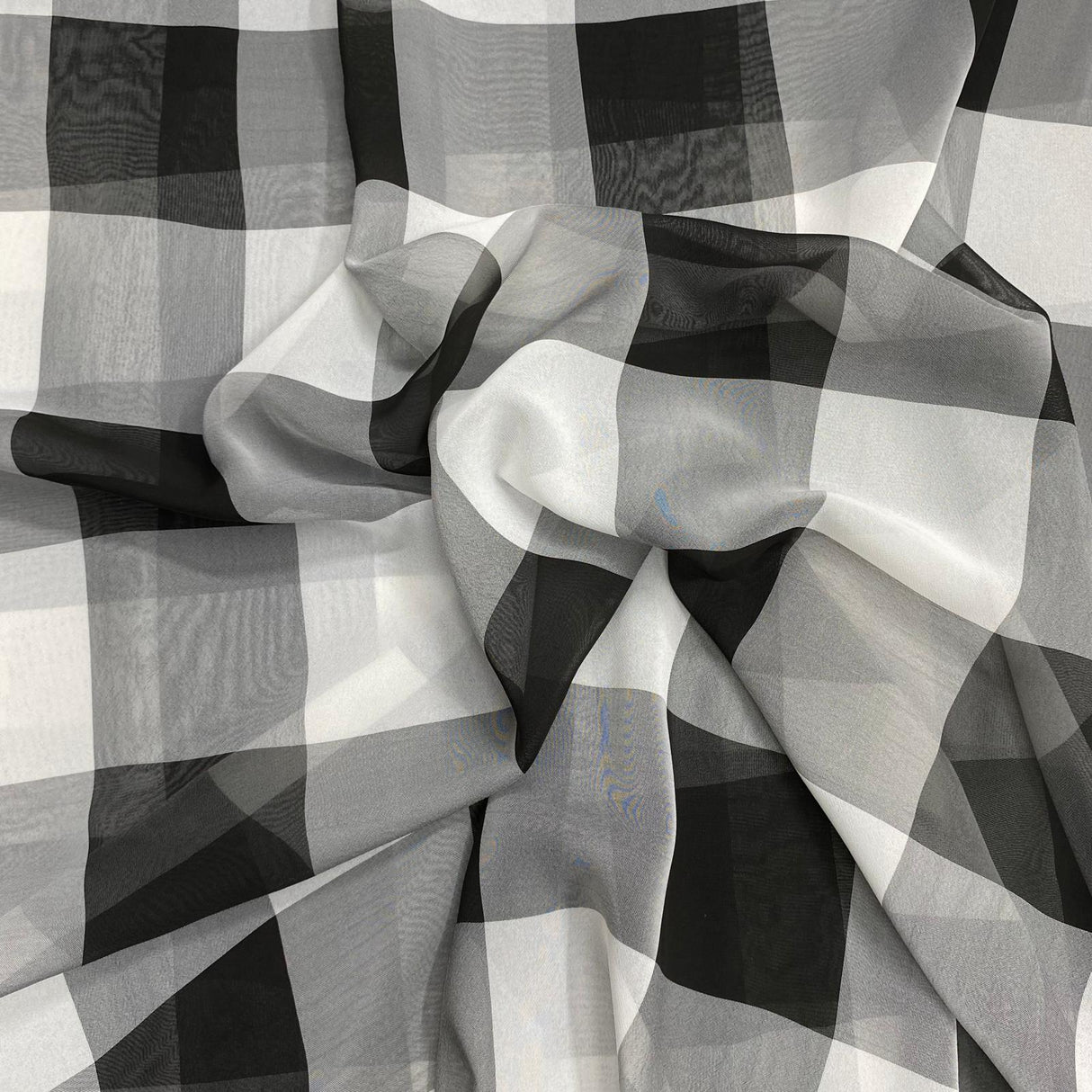 3 Metres Luxury Printed Chiffon- 55" Wide - (High Street 42)