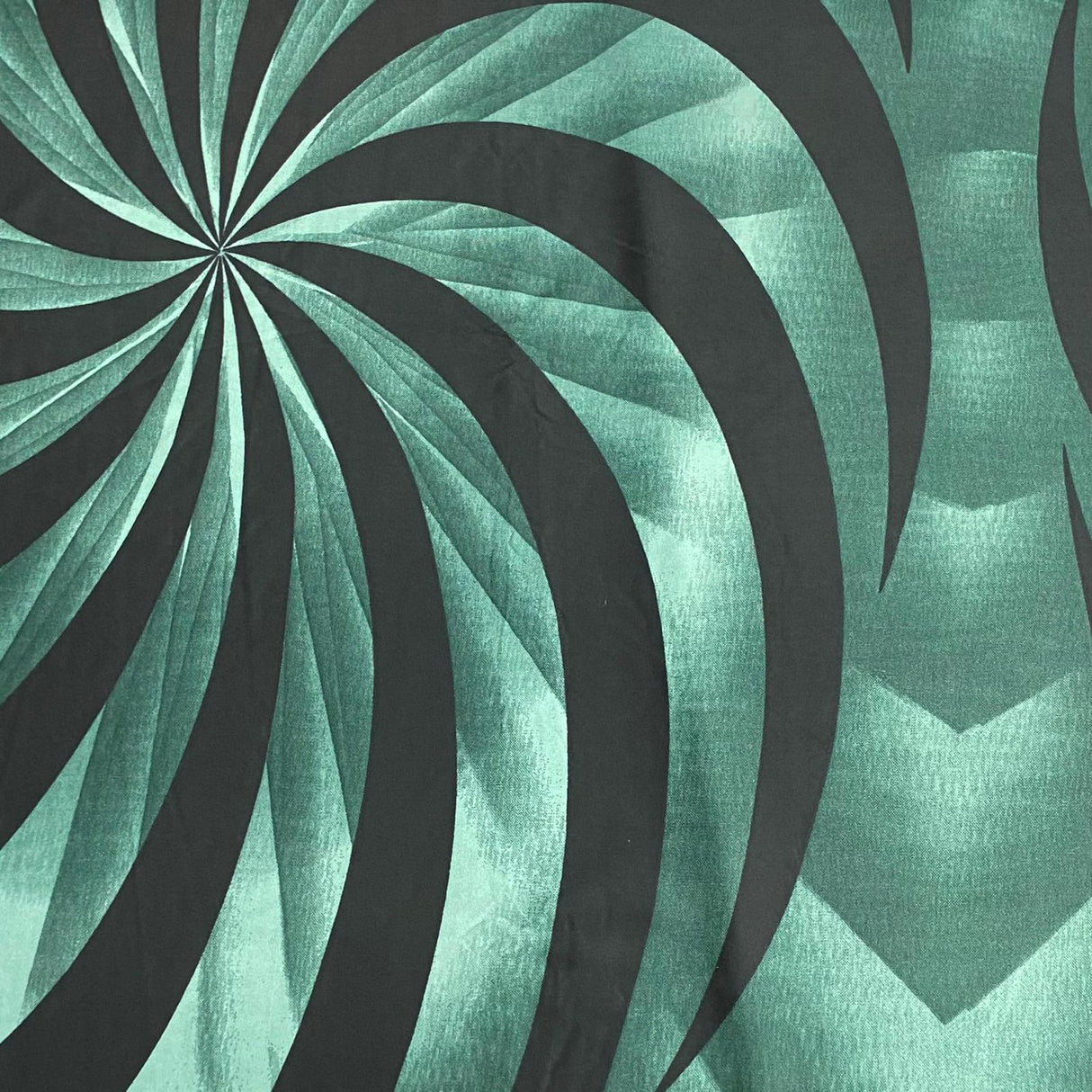 3 Metres Luxurious Polyester Jersey 45” Wide - (Green & Black)