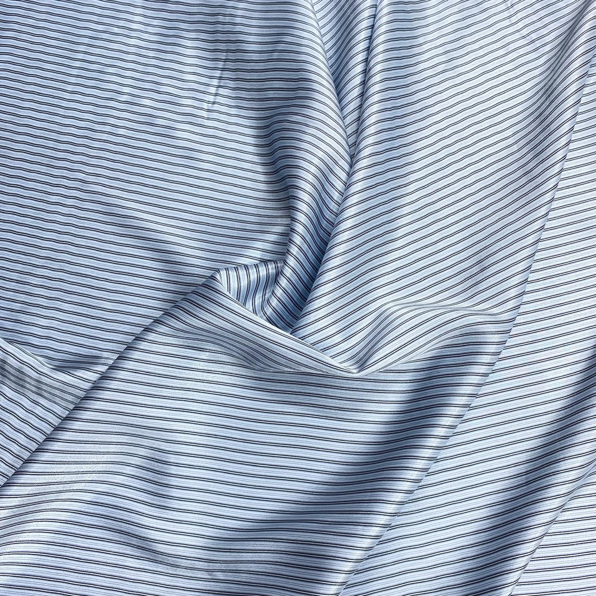 3 Metres Medium Weight Satin Finish Suiting 55" Wide - (High Street 23)