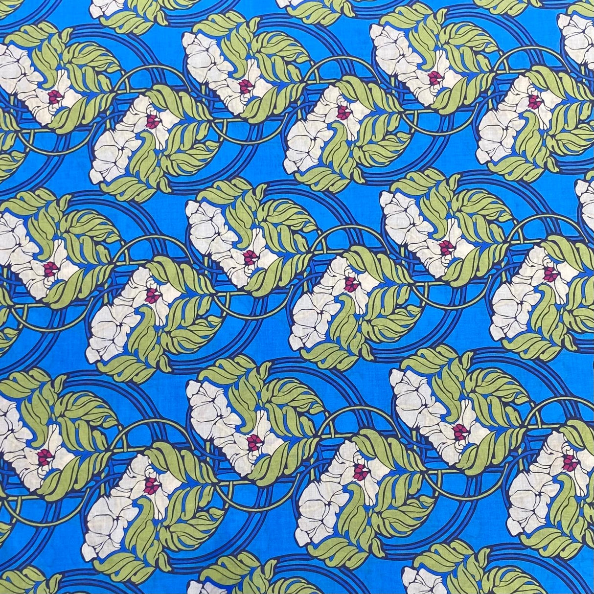 Per Metre Luxury Dressmaking 100% Digital Printed Cotton Lawn- 55" (Bouquet)