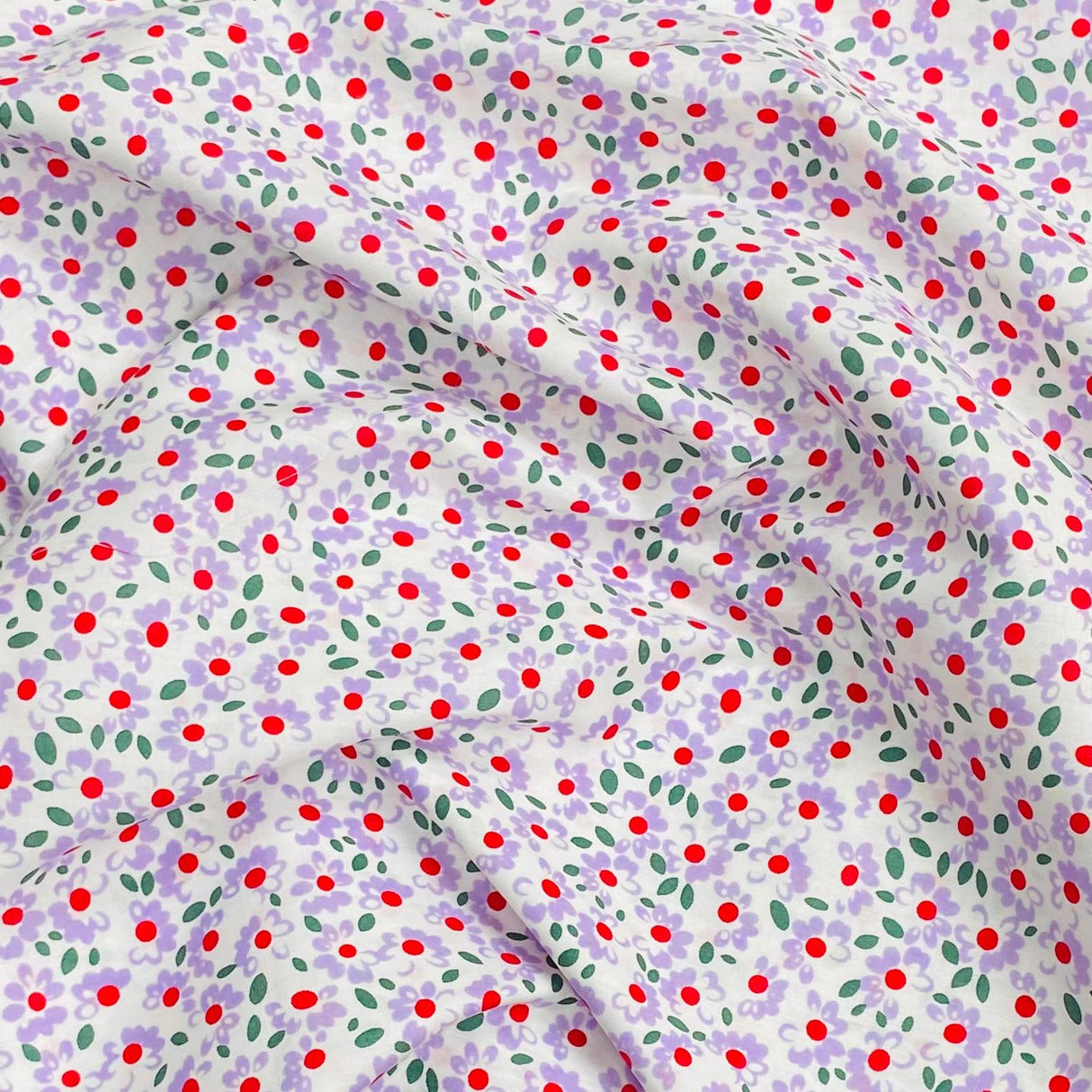 Per Metre Luxury Dressmaking 100% Digital Printed Cotton Lawn- 55" (Lilac)