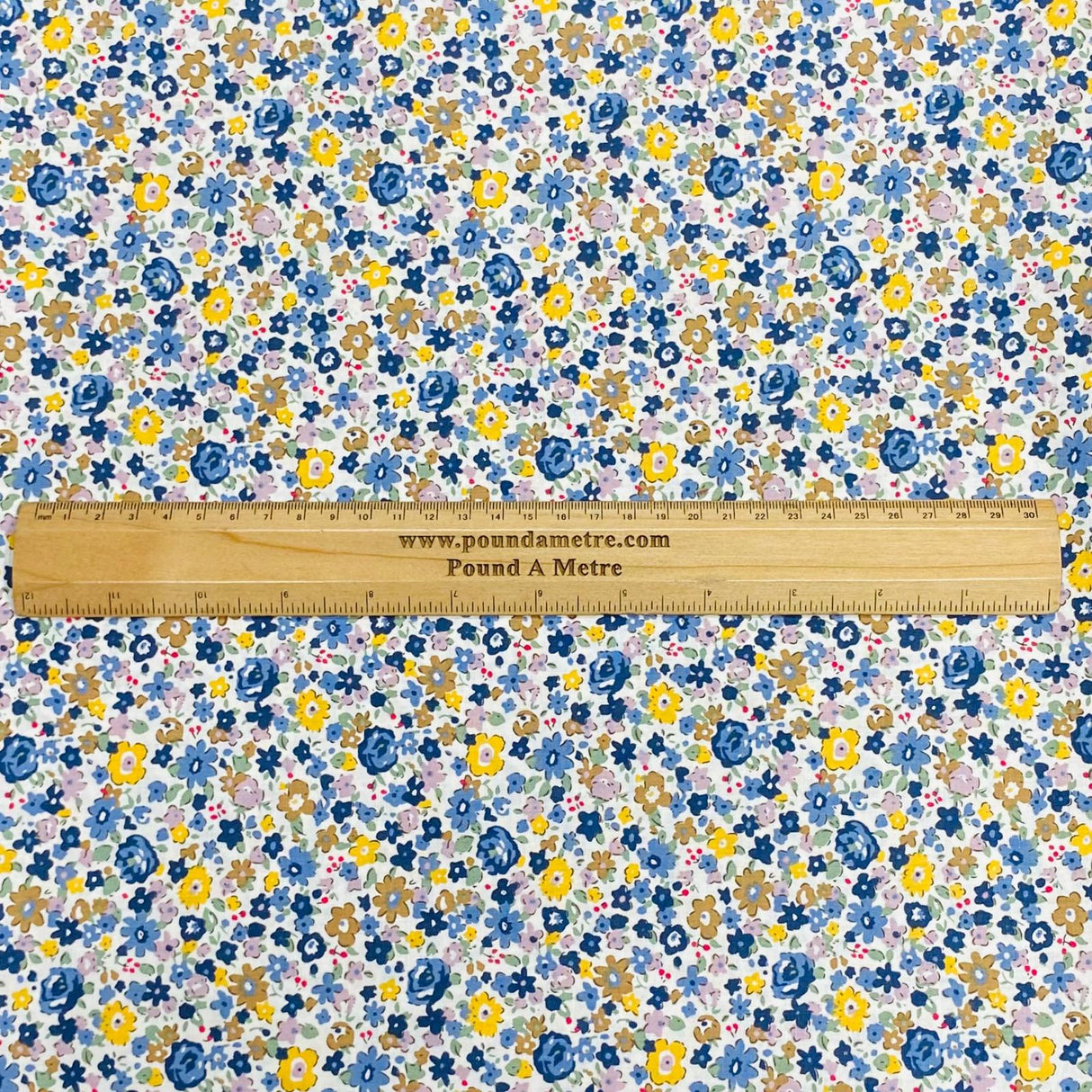 Per Metre Luxury Dressmaking 100% Digital Printed Cotton Lawn- 55" (Floral)