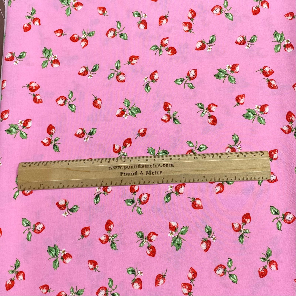 3 Metres, Premium Quality, Printed Dressmaking Viscose - 55" Wide (Strawberry)
