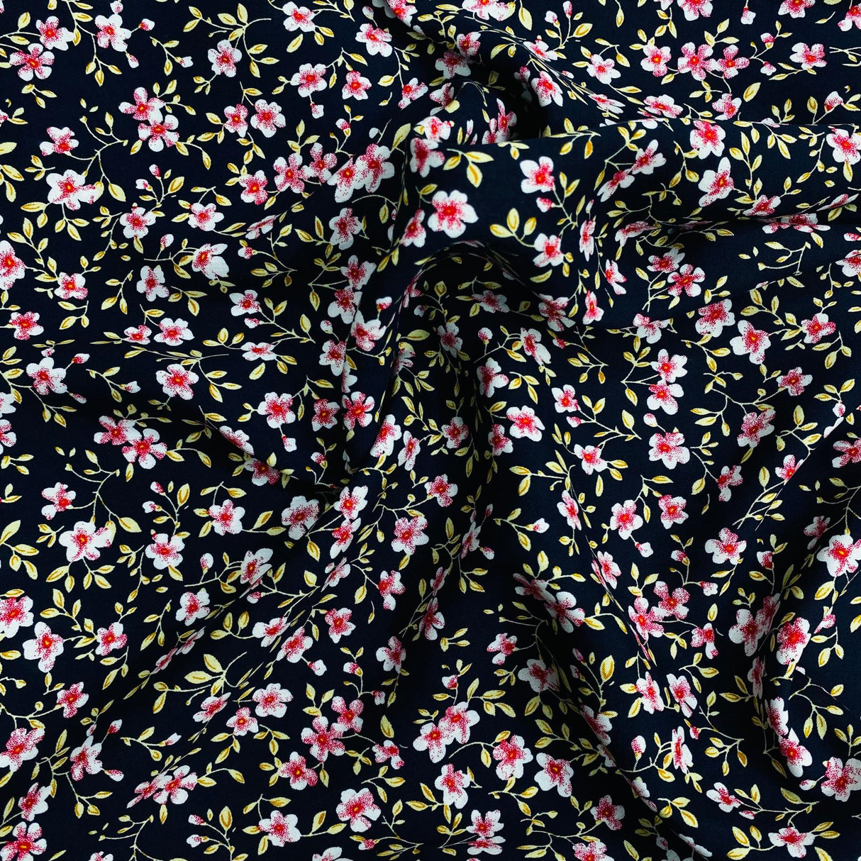 3 Metres, Printed Summer Dressmaking Viscose Fabric - 55" Wide (Viscose 7)