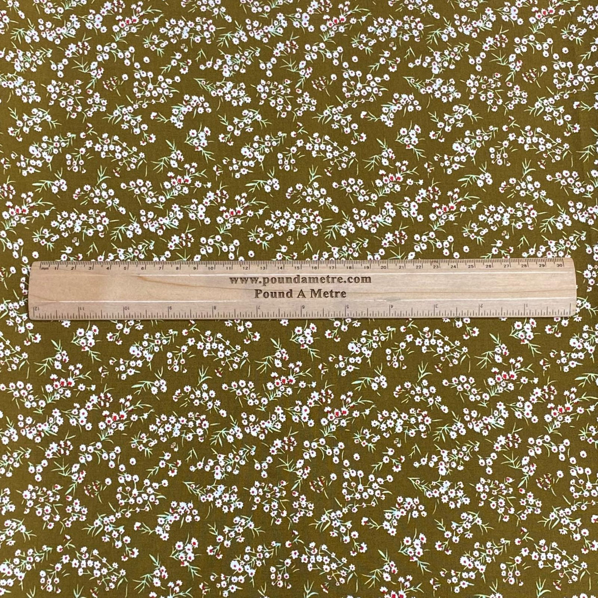 3 Metres, Printed Summer Dressmaking Viscose Fabric - 55" Wide (Viscose 3)