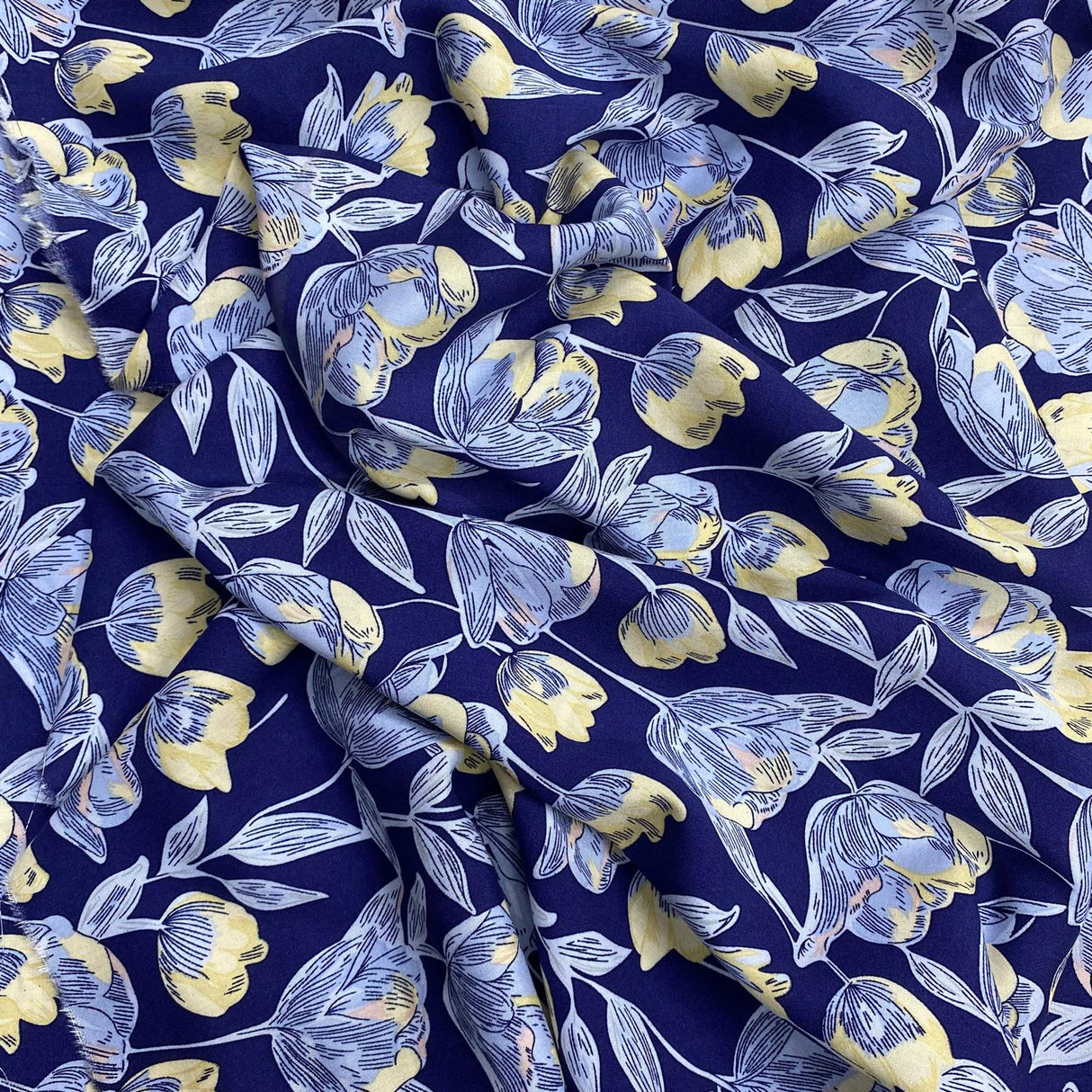 3 Metres, Printed Summer Dressmaking Viscose Fabric - 55" Wide (Viscose 9)