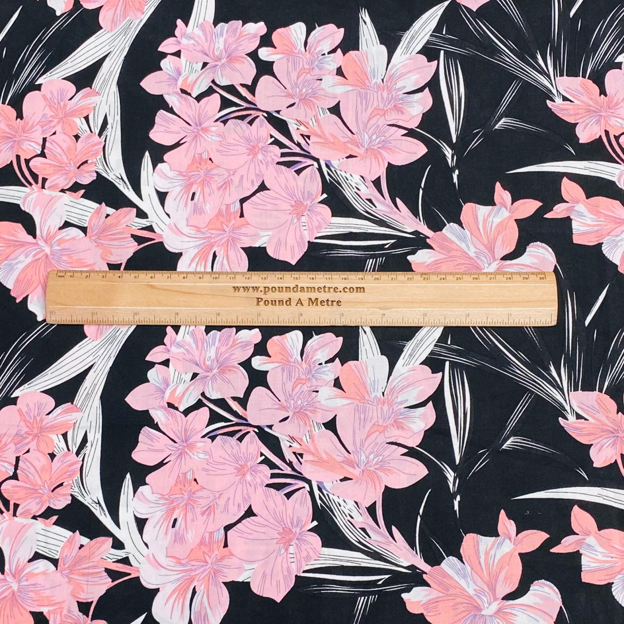 3 Metres, Printed Summer Dressmaking Viscose Fabric - 55" Wide (Viscose 13)