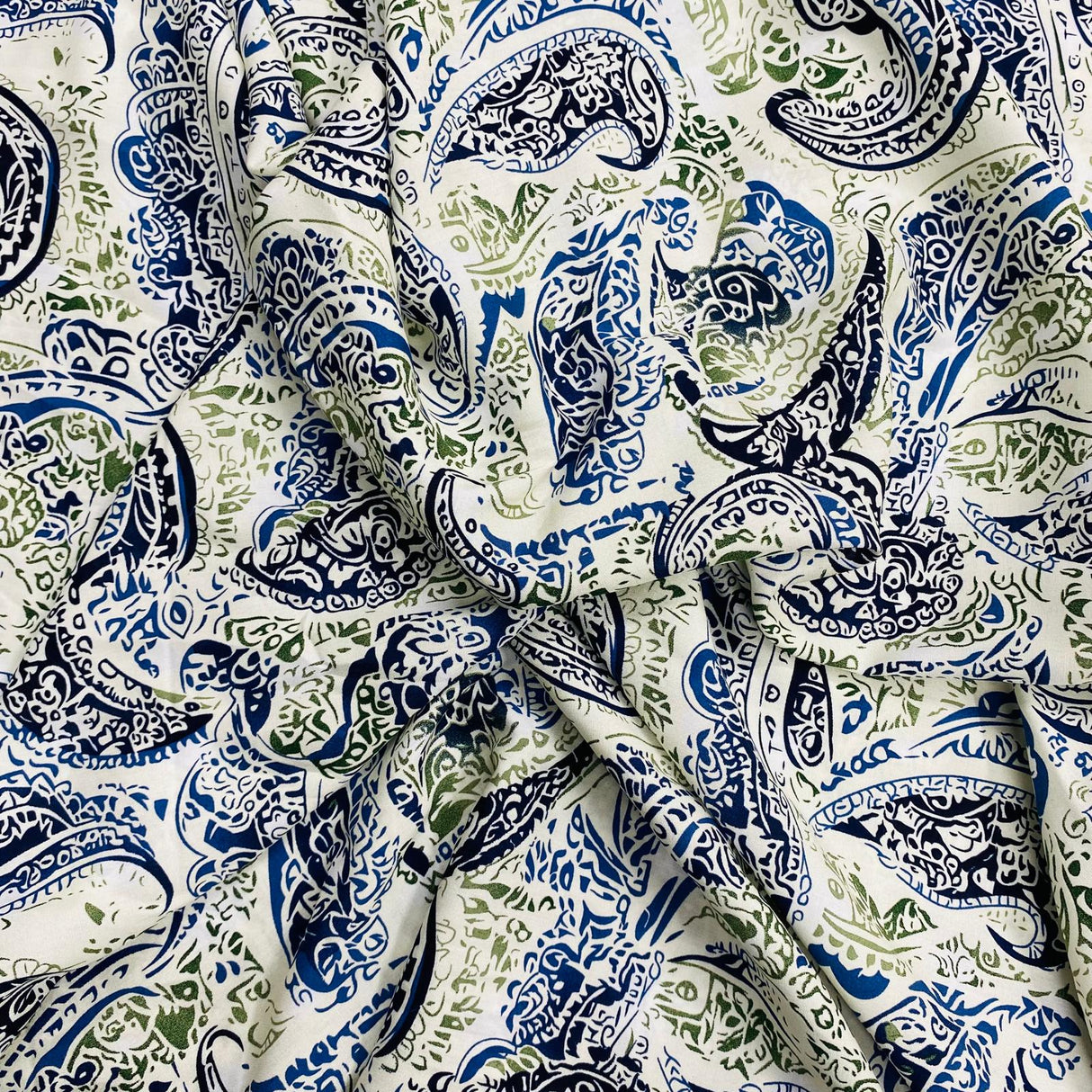 3 Metres, Printed Summer Dressmaking Viscose Fabric - 55" Wide (Viscose 17)
