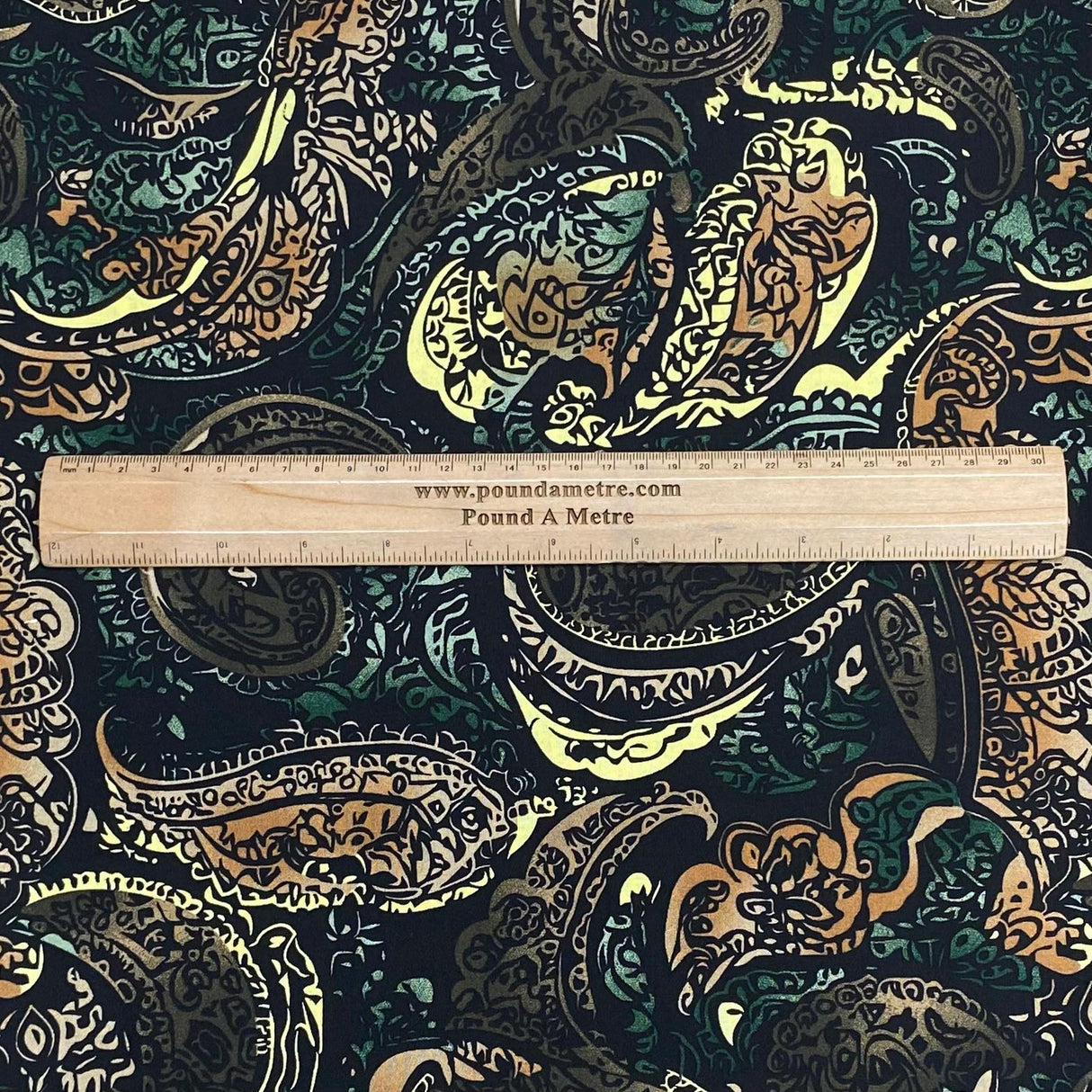 3 Metres, Printed Summer Dressmaking Viscose Fabric - 55" Wide (Viscose 25)
