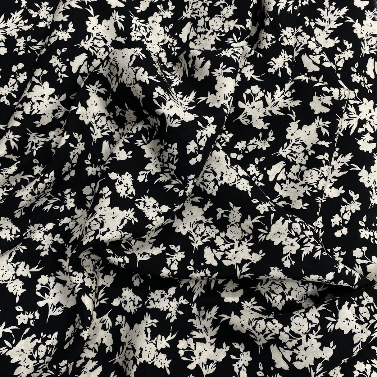 3 Metres, Printed Summer Dressmaking Viscose Fabric - 55" Wide (Viscose 42)