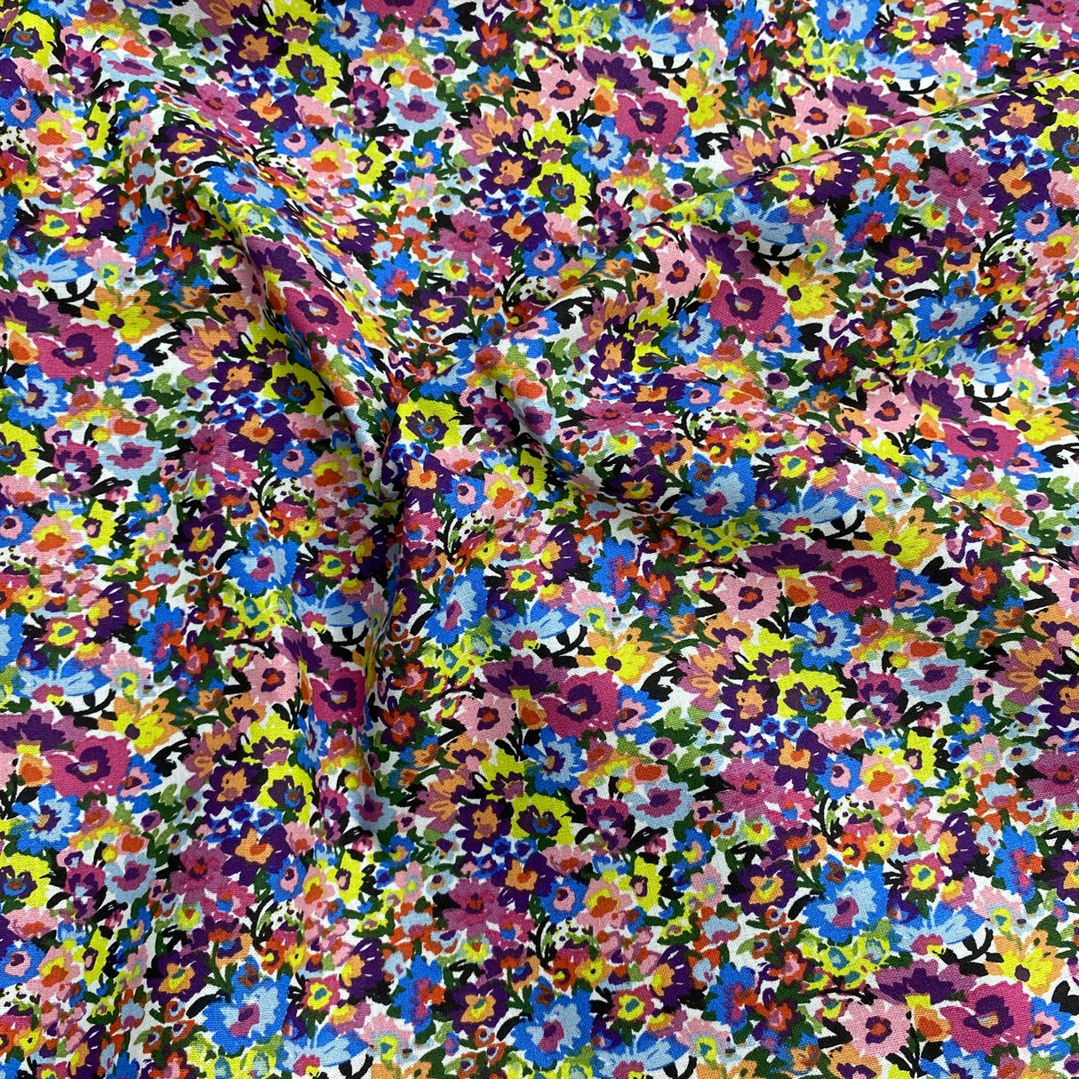 Per Metre 100% Digital Cotton Print - (Print 110)