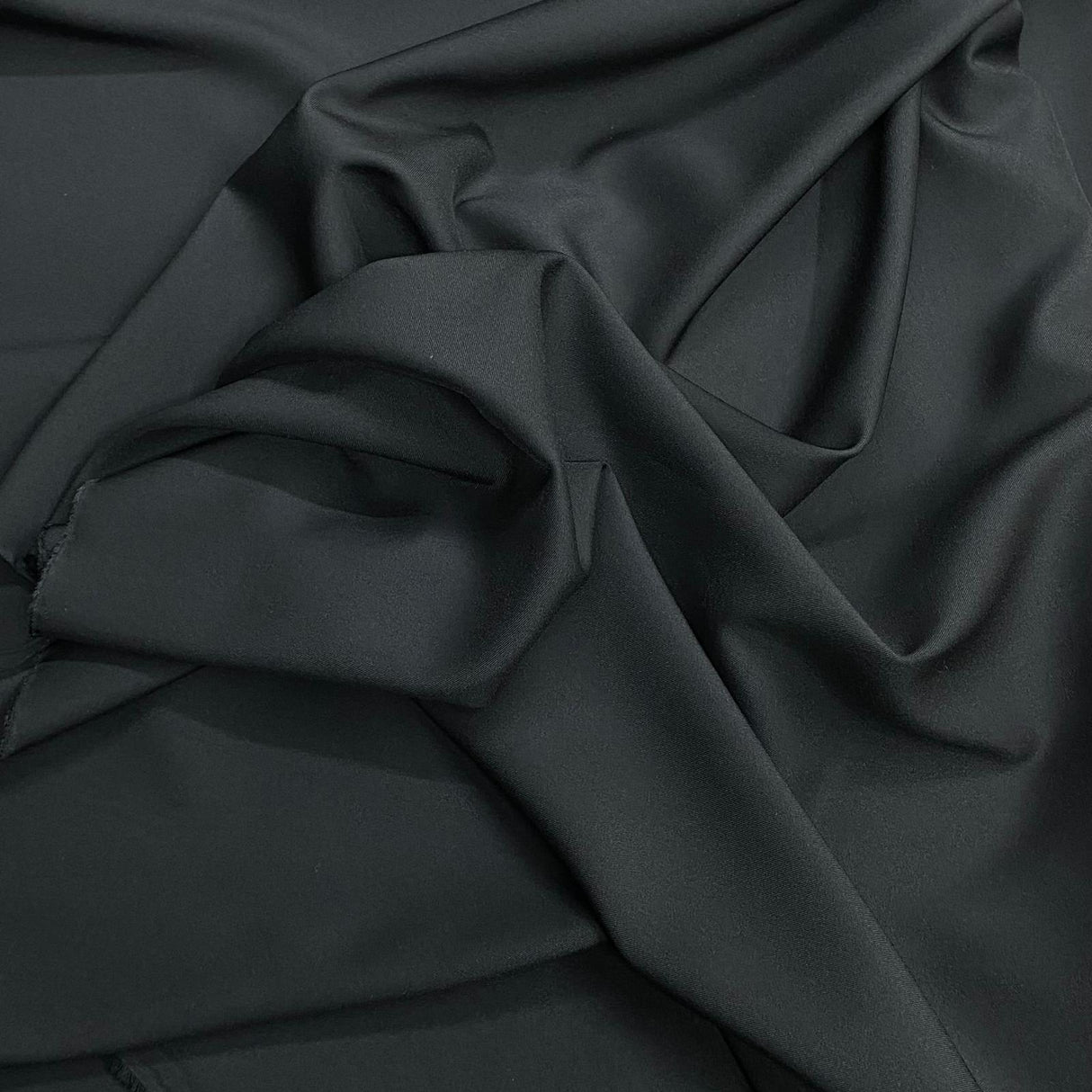 3 Metres Luxury Suiting Fabric - 55" (Sale 96)
