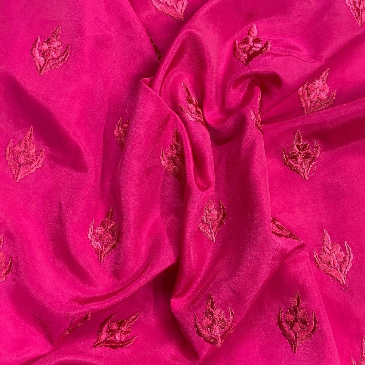 3 Metres Luxurious Dressmaking Sequin Crepe 45" wide (Sale 127)