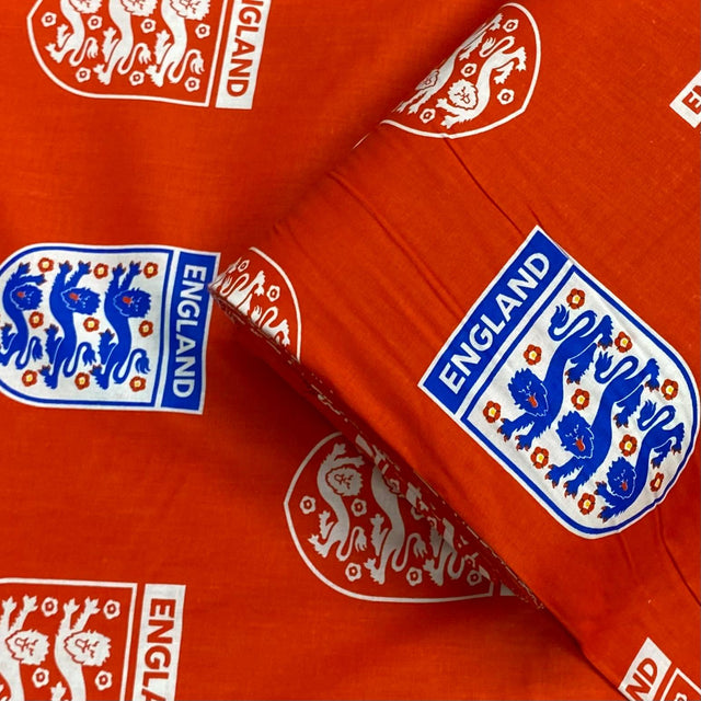 Pound A Metre Full Roll Full Roll Beautiful Plain 100% Printed Cotton- 45" Wide (England)