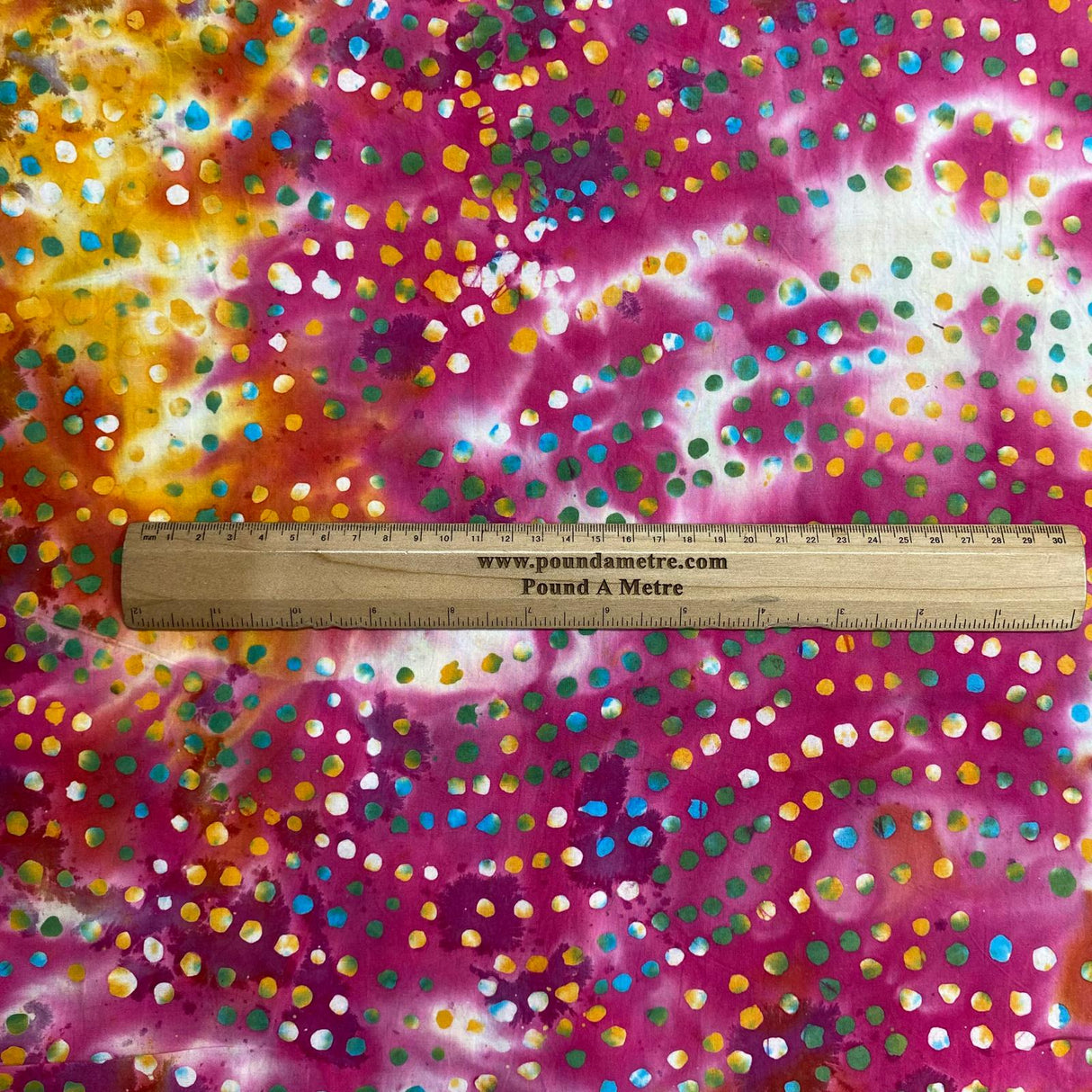 Pound A Metre Per Metre Luxurious Quality 100% Indian Cotton Batik - 45" Wide (DS2001 COL4)